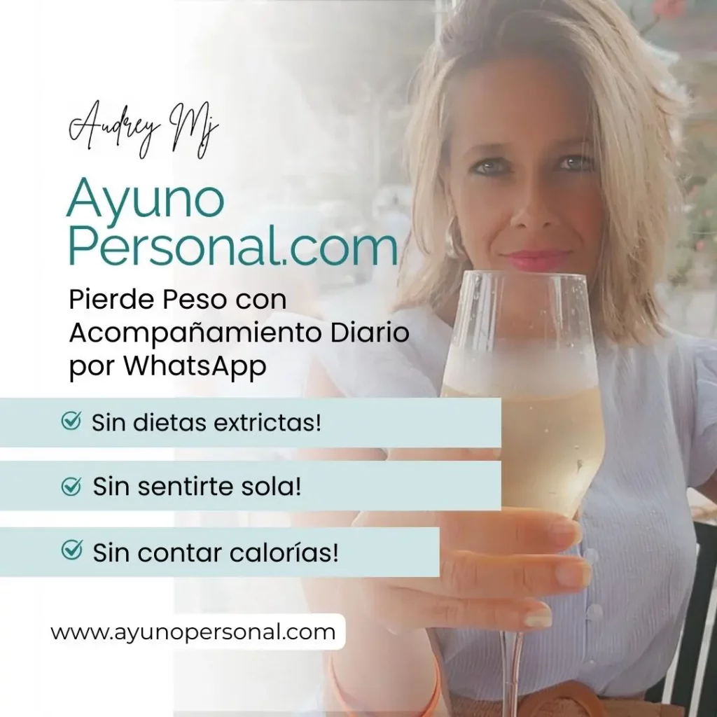 mujer con una copa de vino en la mano coach ayuno intermitente madrid online sin pasar hambre sin efecto rebote para mujeres