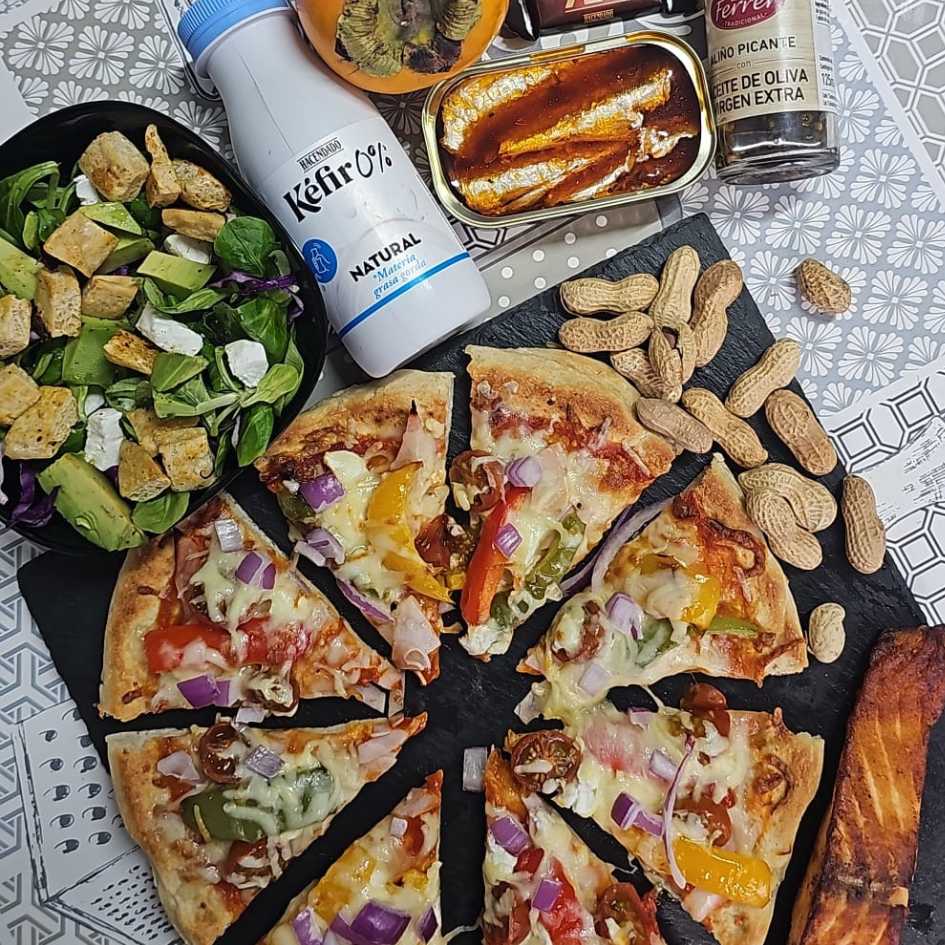 Pizza casera, kefir y cacahuetes en mi ventana de alimentación — con el Método Ayuno Personal™ puedes disfrutar de tus antojos sin romper tu plan.